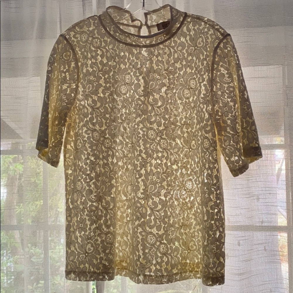 Ann Taylor Loft patterned cream top